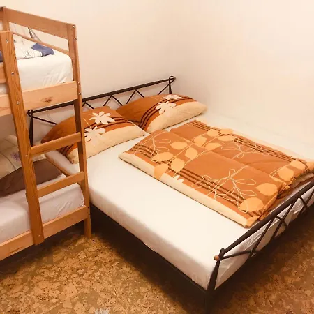 Mima Apartman
