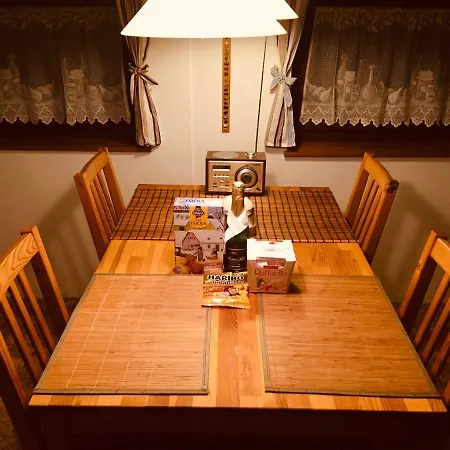 Mima Apartman * Poniklá
