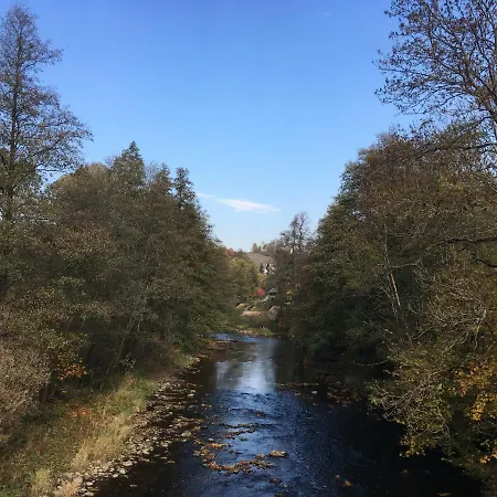 Mima Apartman Poniklá